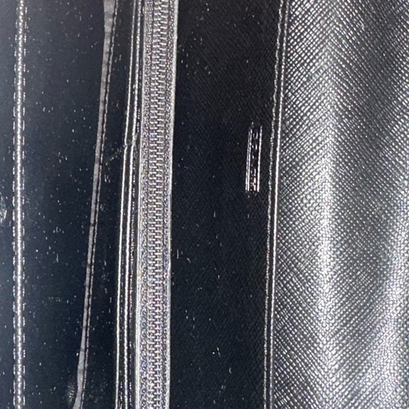 HP🎉Coach Wristlet - Wallet - Classic & Understated Smooth High Quality Leather! - Picture 13 of 16